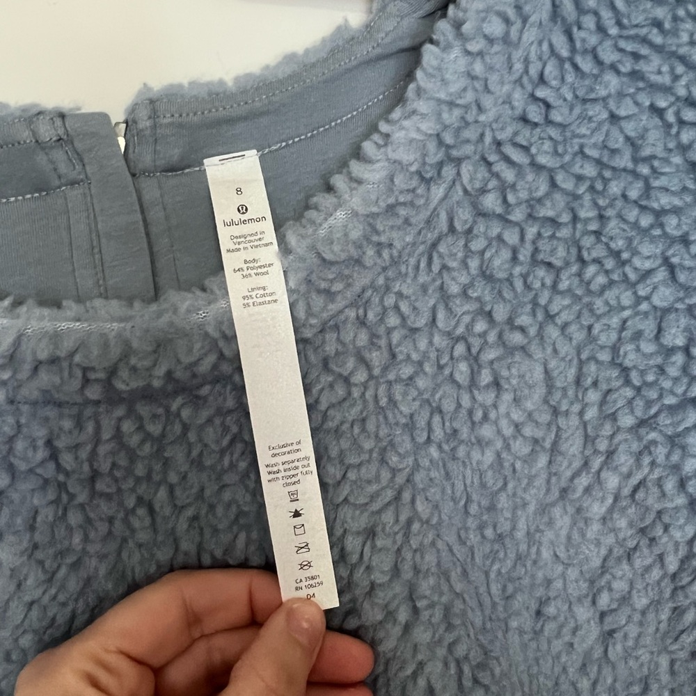 Lululemon Wool Whenever Crew Sweatshirt Size 8 Chambray Blue Sherpa Fleece - Picture 5 of 7
